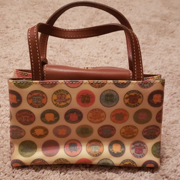 Vintage Dooney and Bourke small purse - Picture 2 of 6